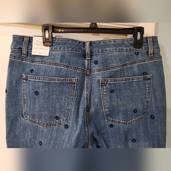 Women's Talbots Everyday Relaxed Fit Jeans, Size 12 - Picture 7 of 8